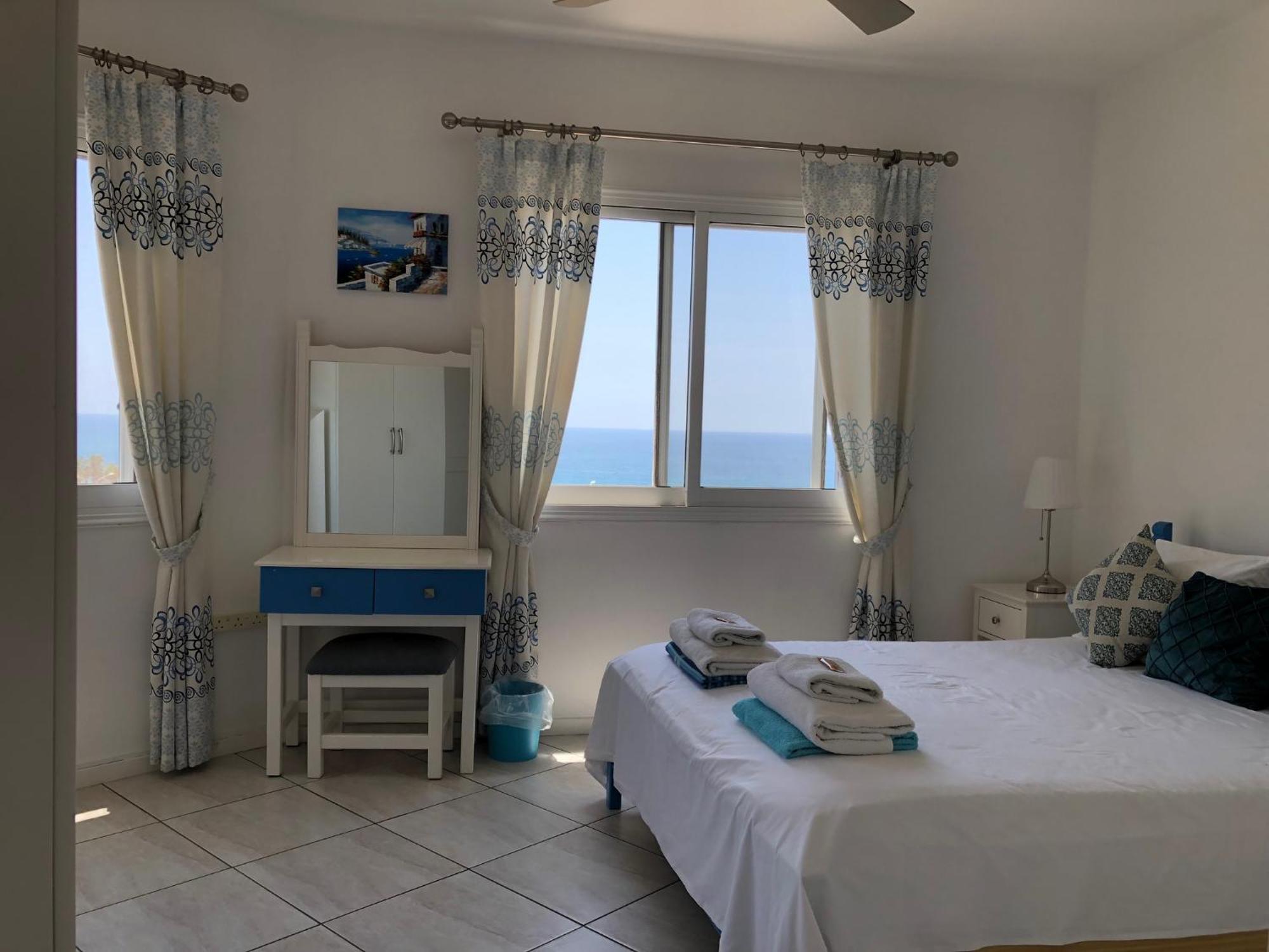 Kings Palace - Modern Penthouse With Incredible Sea Views Paphos Exterior photo