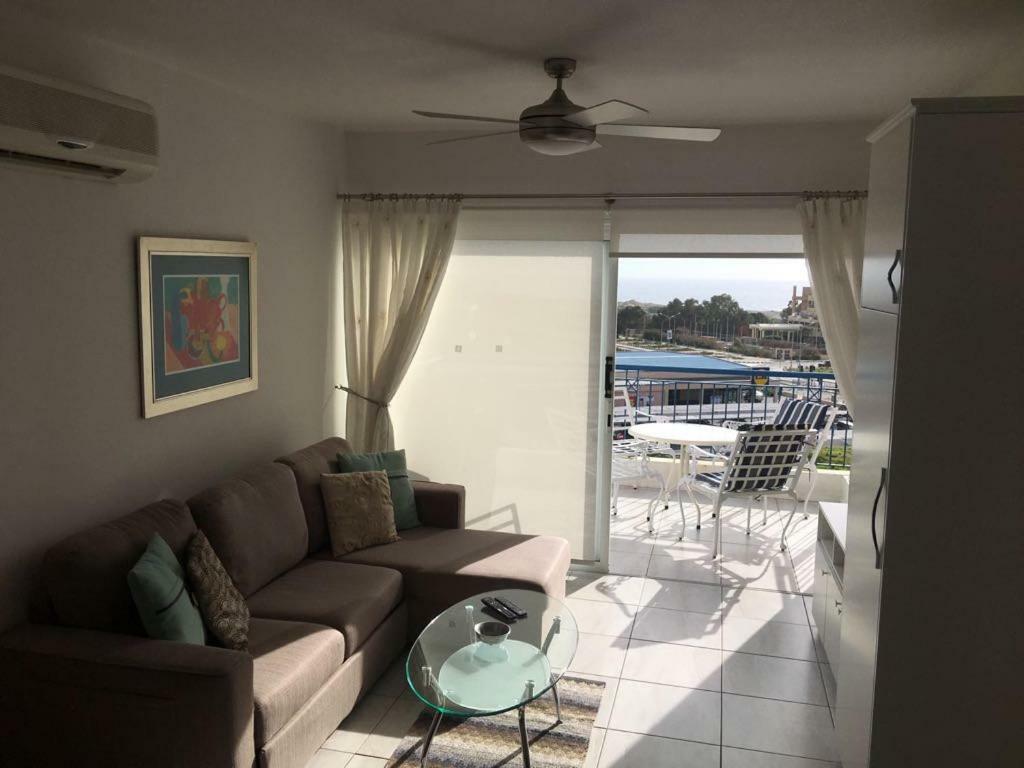 Kings Palace - Modern Penthouse With Incredible Sea Views Paphos Exterior photo
